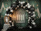 Kate Halloween Arche Ballons Toiles Araignées Toile de fond conçue par Patty Roberts