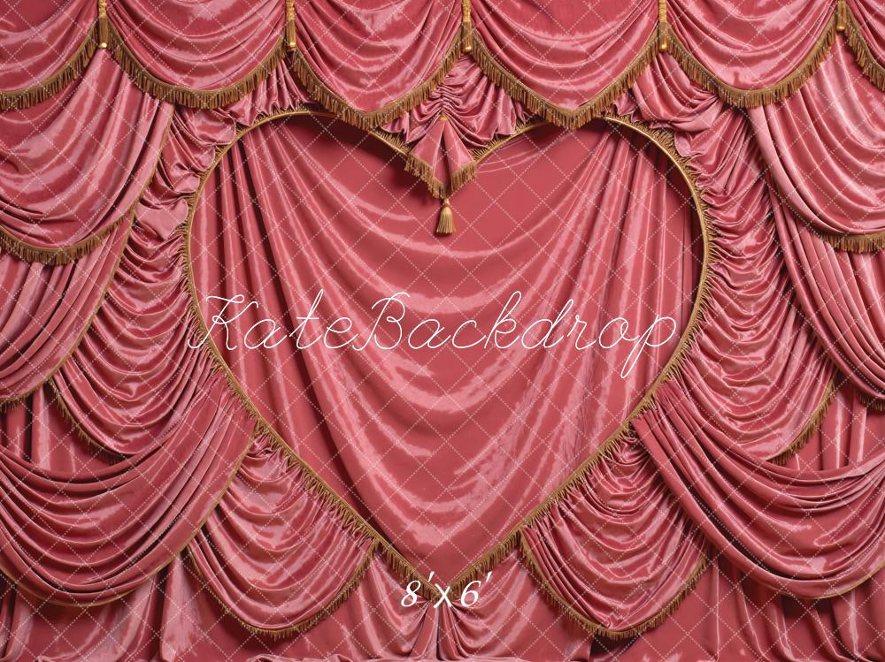 Kate Saint Valentin Rideau Coeur Drapé Toile de fond conçue par Mini MakeBelieve