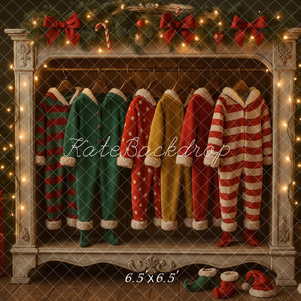 Kate Noël Pyjamas Armoire Lumières Toile de fond conçue par Ashley Paul