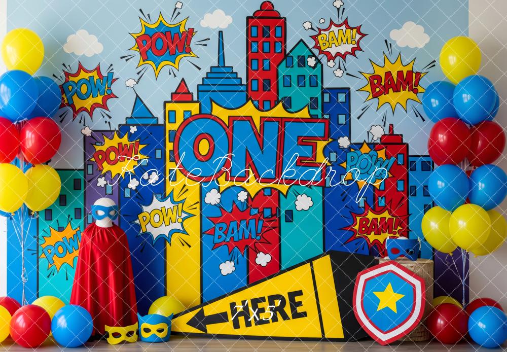 Kate Super Héros Ville Anniversaire Ballons Toile de fond conçue par Patty Roberts - Kate Backdrop FR