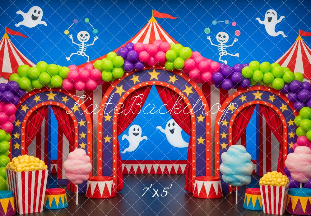 Kate Cirque Halloween Fantômes Ballons Toile de fond conçue par Patty Roberts