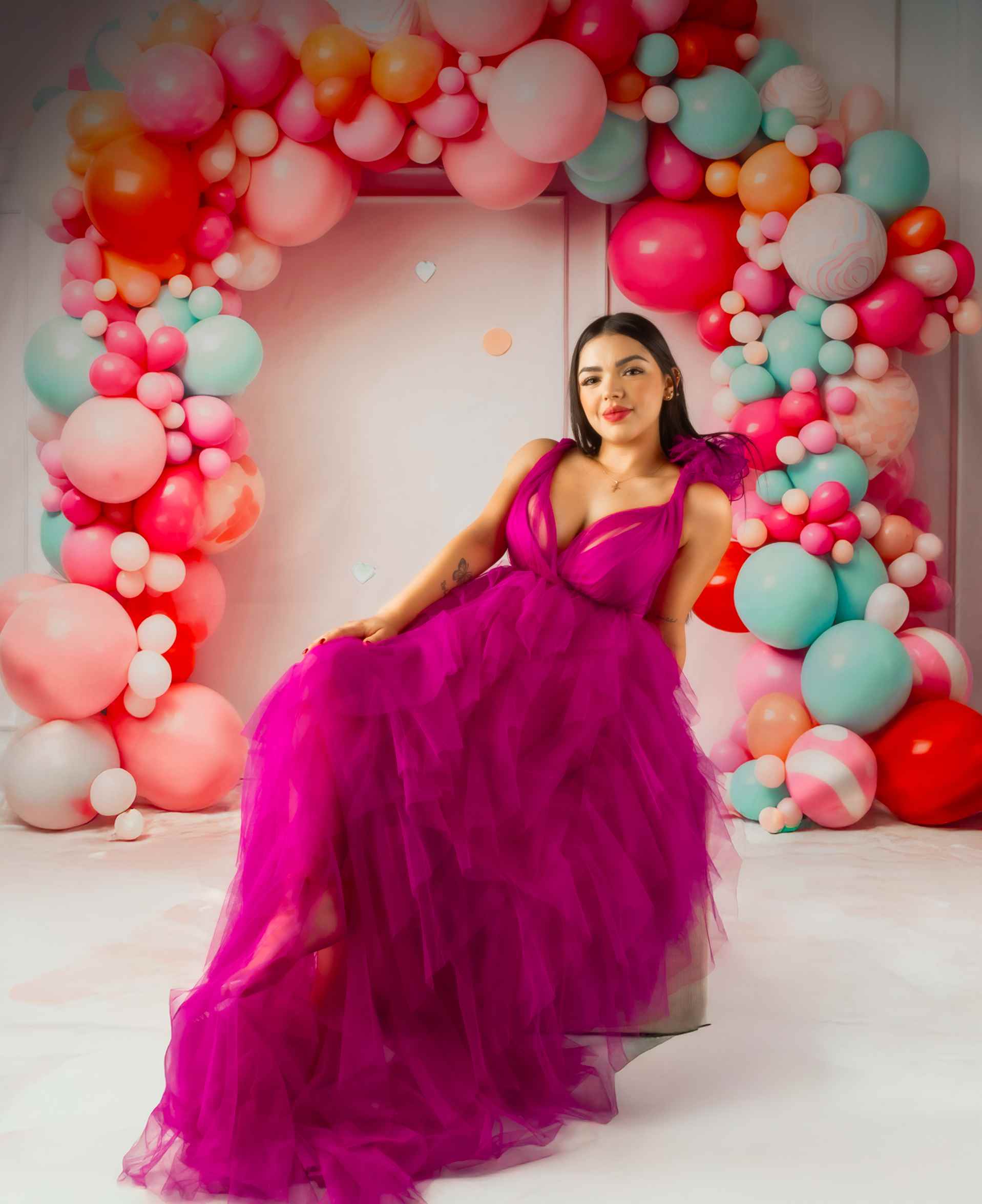 Kate Sweep Mur-à-Sol Anniversaire Rose Arche de ballons Toile de fond conçue par Lidia Redekopp - Kate Backdrop FR