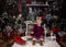 Kate Hiver Maison en Bois Arbre Noël Plantes Toile de fond conçue par Arica Kirby - Kate Backdrop FR