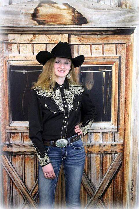 Katebackdrop£ºKate Tack Barn Spring Backdrop for Photography designed by Arica Kirby