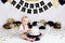 Kate Ballons Doré & Noir Royal Anniversaire Enfants  Toile de fond conçue par Sherie Skelly - Kate Backdrop FR
