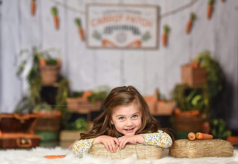 Katebackdrop£ºKate Carrot Patch Easter Backdrop Designed by Megan Leigh Photography