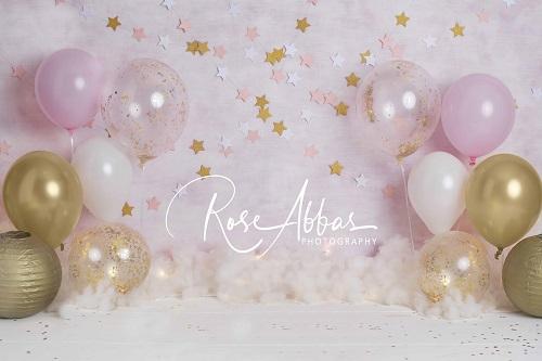 Kate Ballons Roses Étoiles Enfant Toile de fond conçue par Rose Abbas