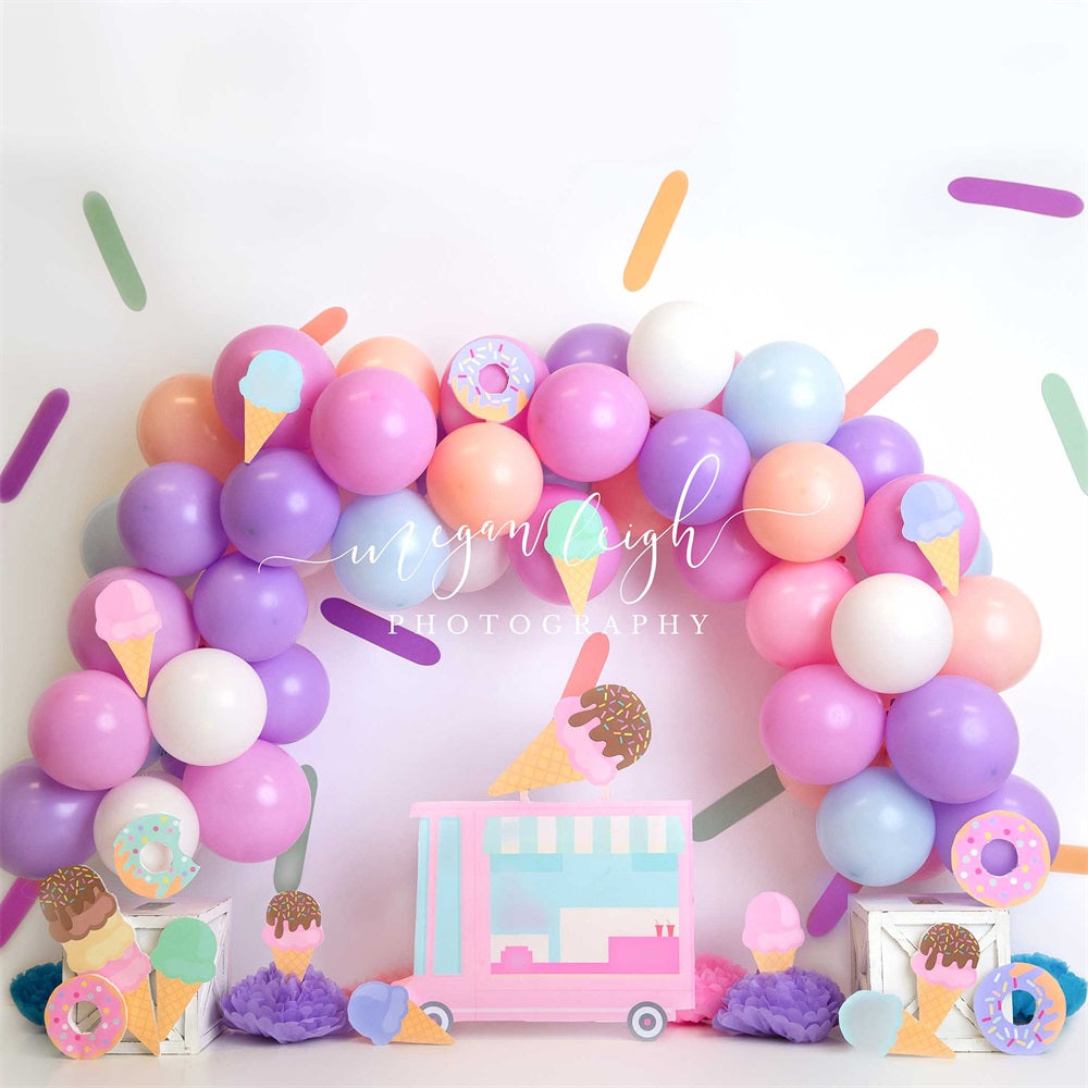 Kate Ballons Crème glacée Été Enfant Toile de fond conçue par Megan Leigh - Kate Backdrop FR
