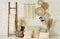Kate Boho Mur macramé Paniers et échelle Toile de fond conçue par Mandy Ringe - Kate Backdrop FR