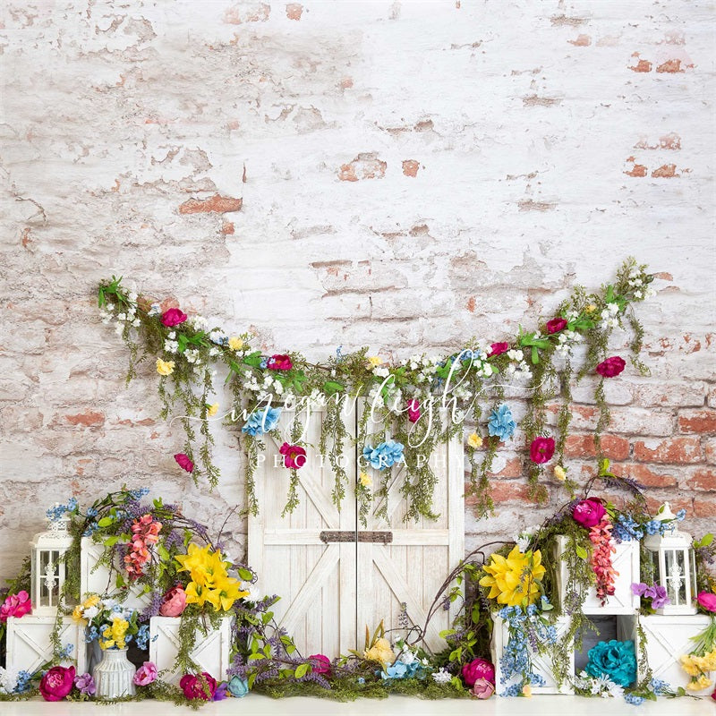 Kate Mur de briques Fleurs Printemps Porte Toile de fond conçue par Megan Leigh