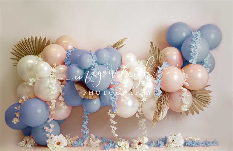 Kate Ballons Bleu Floral Anniversaire Toile de fond conçue par Megan Leigh - Kate Backdrop FR
