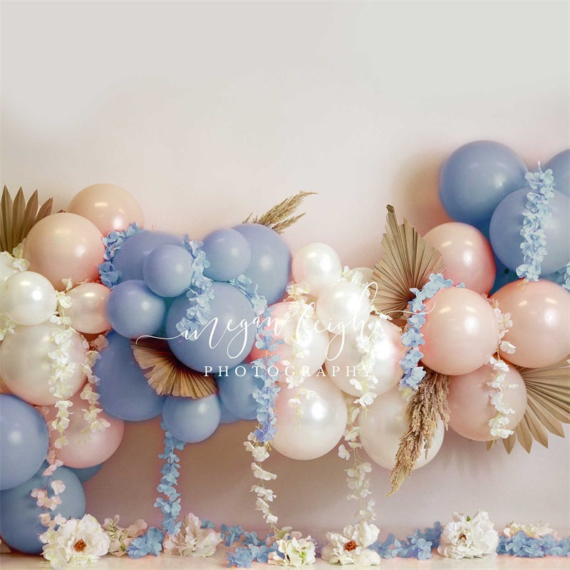 Kate Ballons Bleu Floral Anniversaire Toile de fond conçue par Megan Leigh