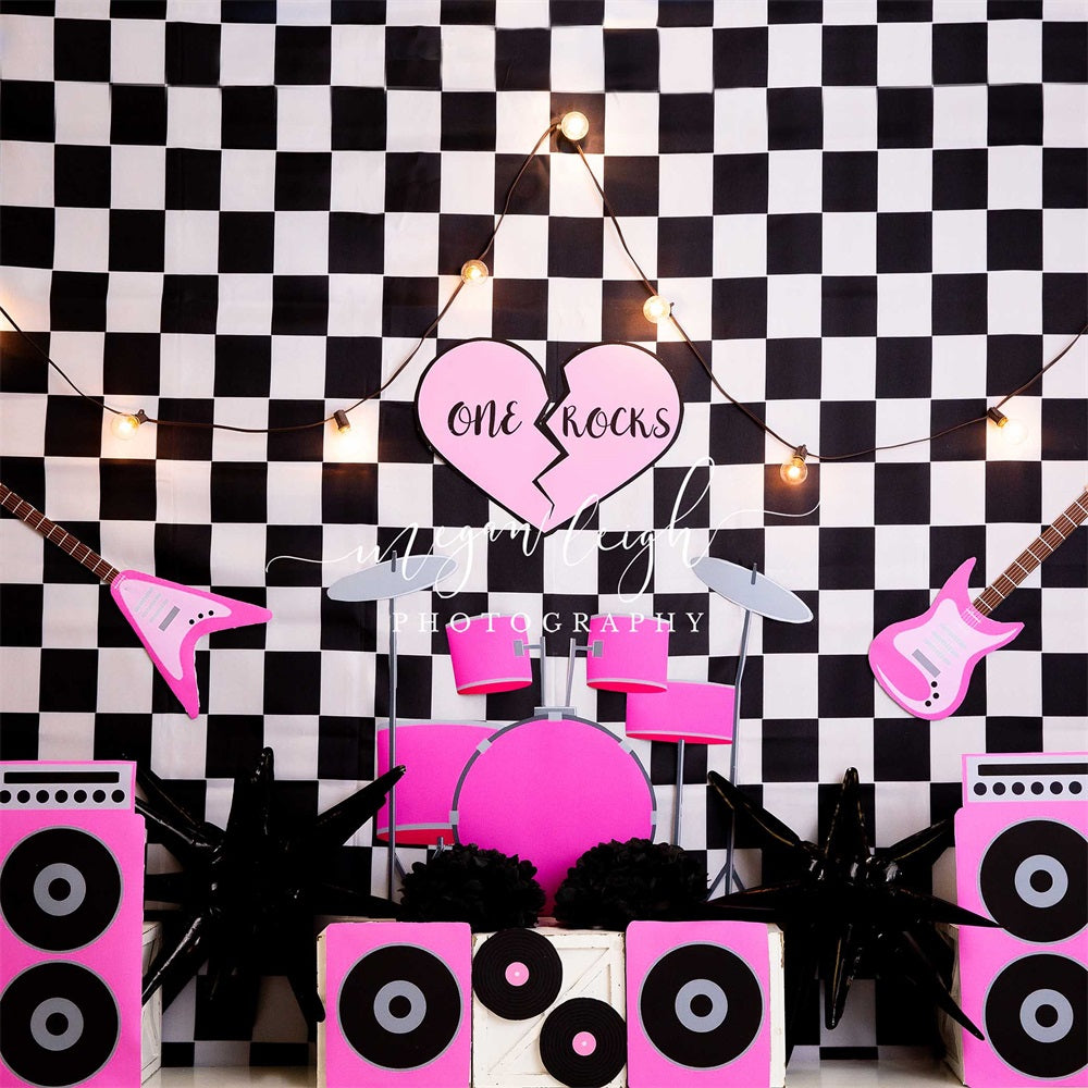 Kate Musique rock Plaid Noir et Blanc Toile de fond conçue par Megan Leigh - Kate Backdrop FR