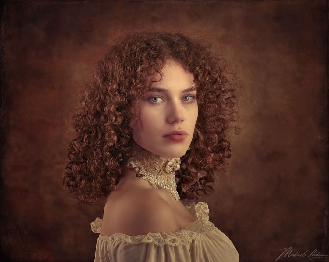 Kate Abstraite Vintage Brun Portrait Toile de fond conçue par Jia Chan Photographie - Kate Backdrop FR