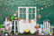 Kate Lumière Lapin Oeuf Pâques Porte blanche Vert Toile de fond conçue par Emet Selch - Kate Backdrop FR