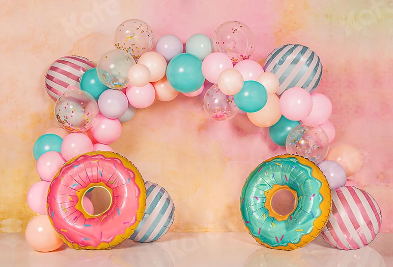Kate Ballons Gâteau smash Donut Anniversaire Toile de fond conçu par Emetselch