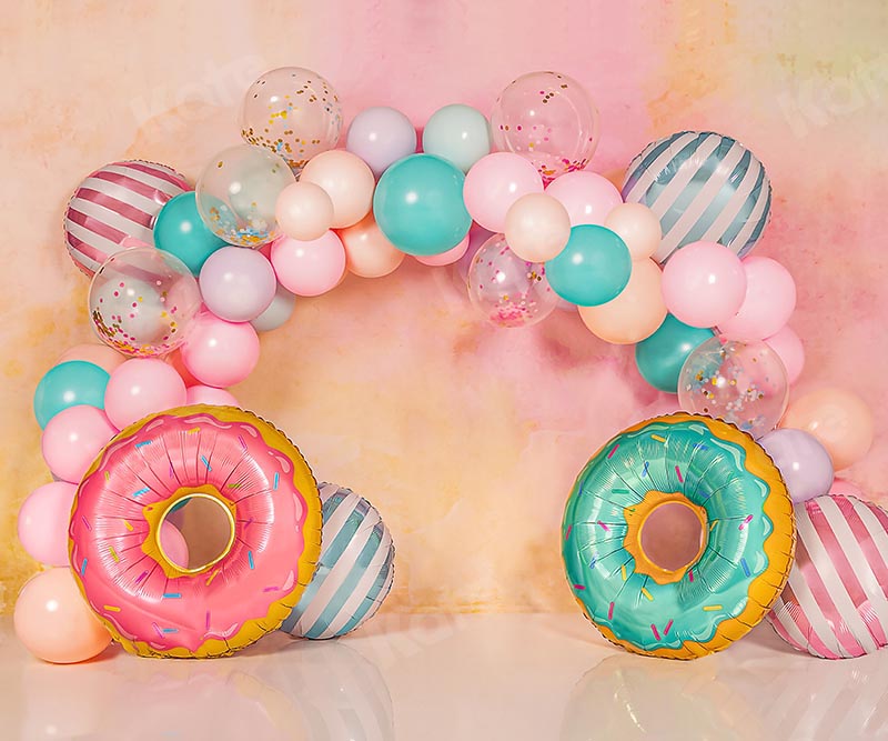 Kate Ballons Gâteau smash Donut Anniversaire Toile de fond conçu par Emetselch