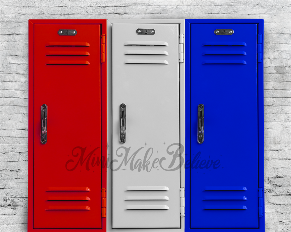 Kate casiers de gymnastique colorés en toile de fond d'école conçue par Mini MakeBelieve