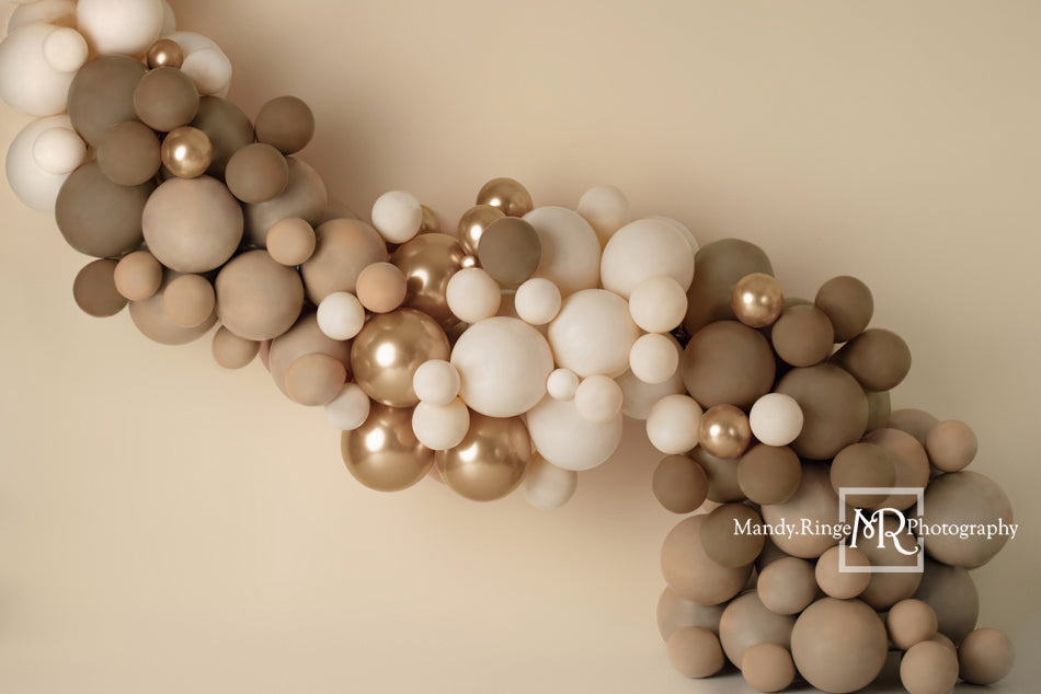 Kate Guirlande de Ballons Boho Neutre Toile de fond conçue par Mandy Ringe