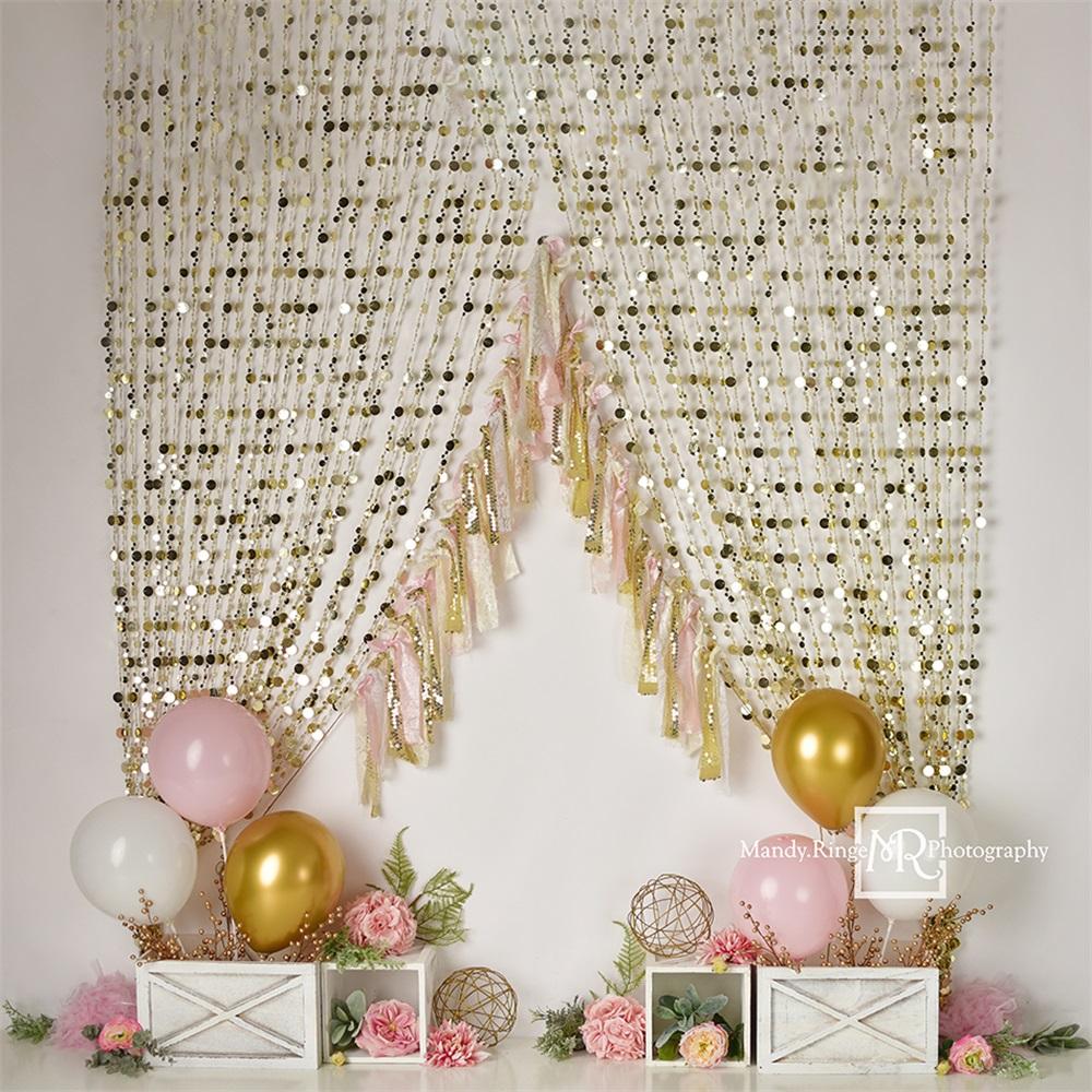 Kate Rideau Paillettes Doré Rose Anniversaire Toile de fond conçu par Mandy Ringe