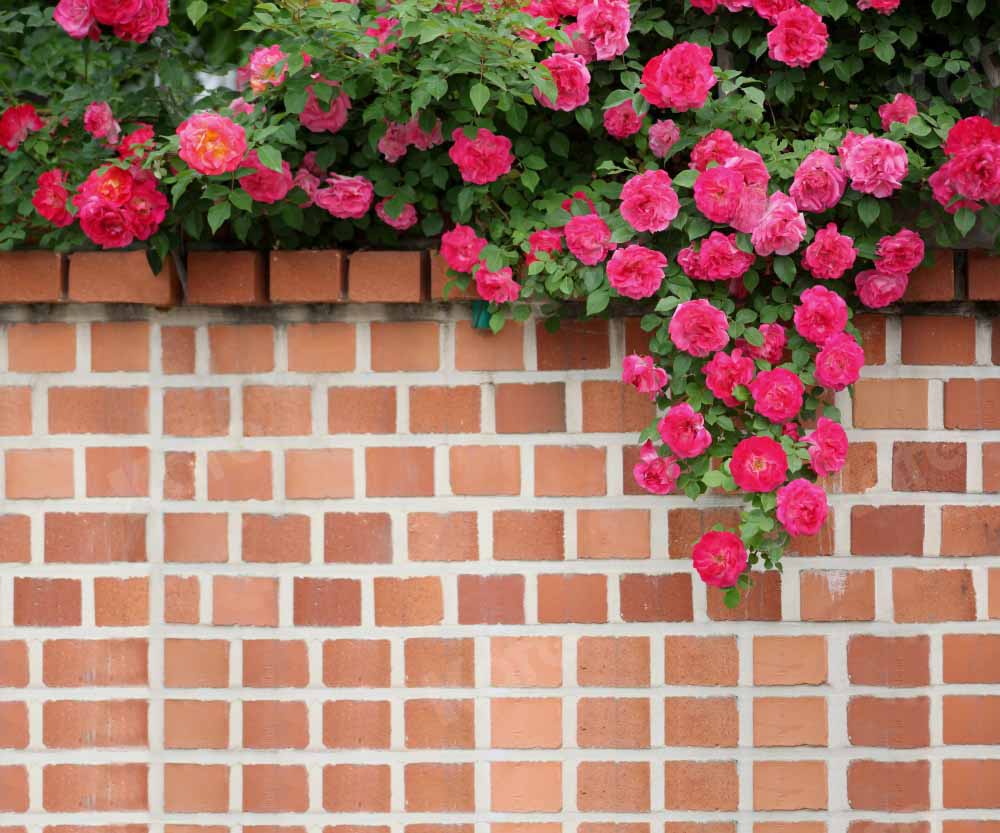 Mur de briques vintage en toile de fond de fleurs printanières conçu par Chain Photographie