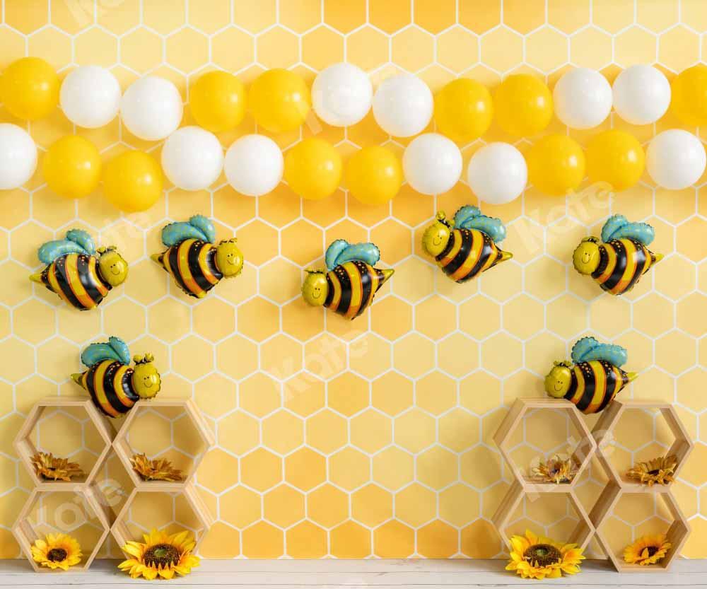 Kate Bee Balloon toile de fond Jaune Honeycomb Cake Smash Conçu par Emetselch