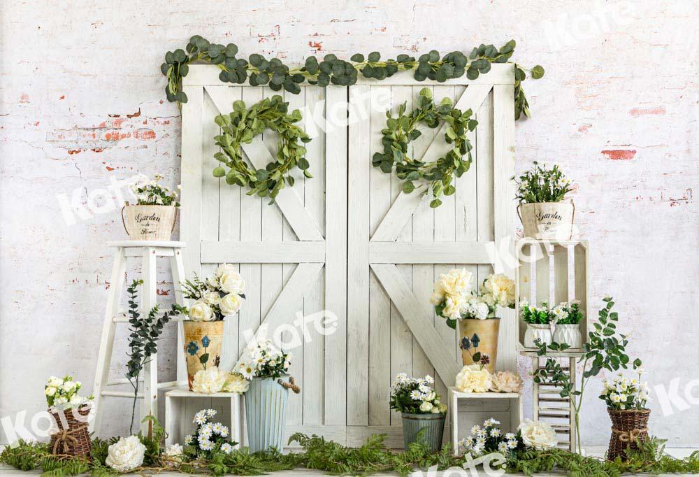 Kate Fleurs Porte de grange Blanc Toile de fond conçue par Emetselch